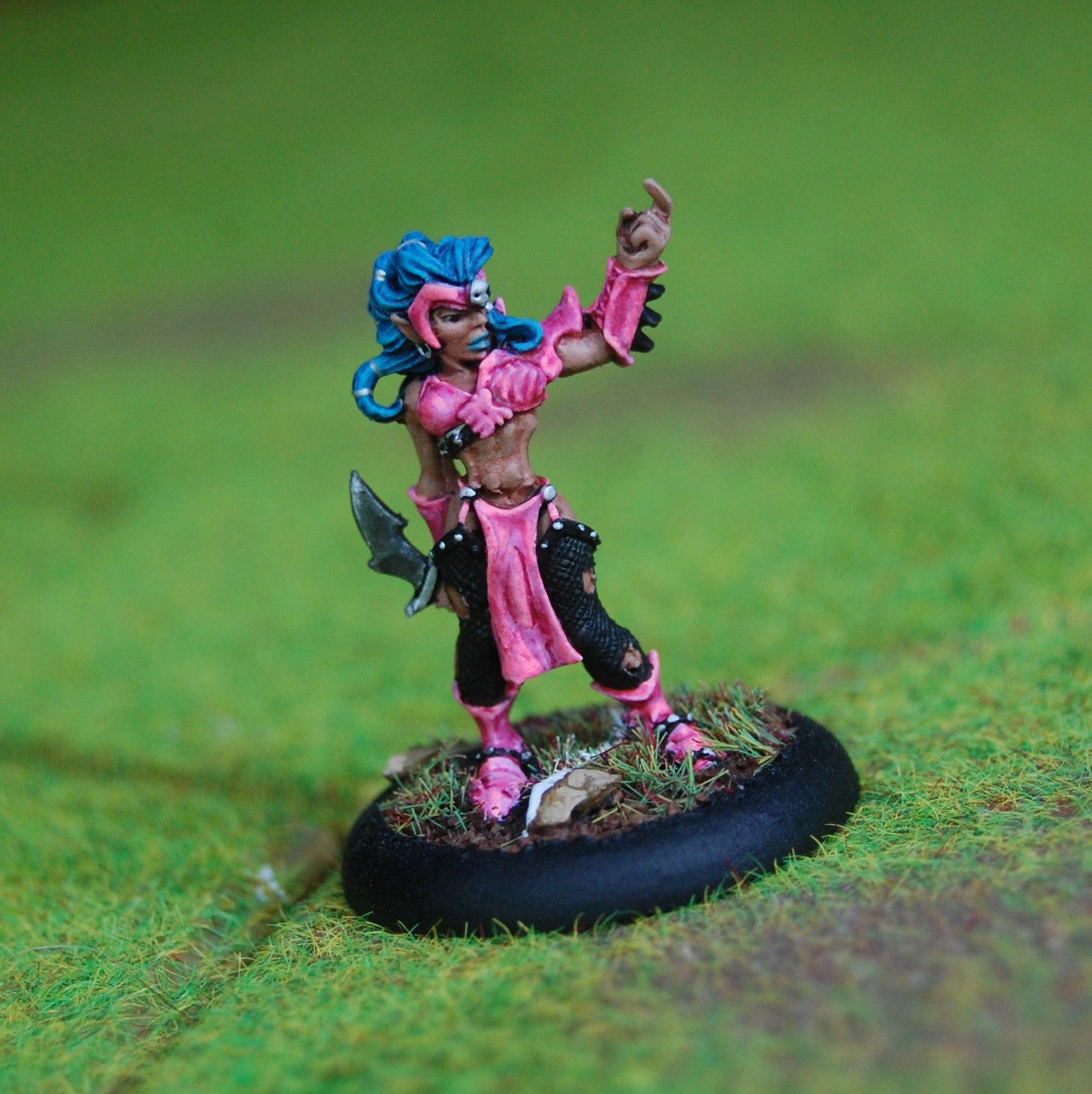 blood-bowl-dark-elves-lead-legion-painting-service-blood-bowl